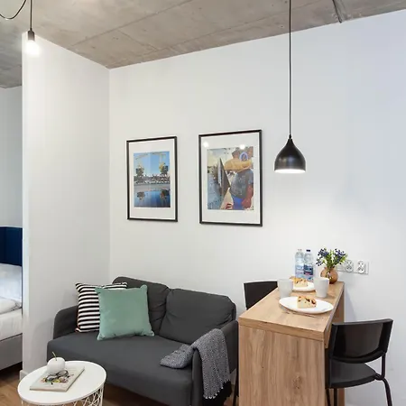 Hotel apartamentowy Silver Place