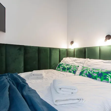 Silver Place 3* Estetino