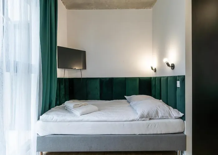 Silver Place Aparthotel